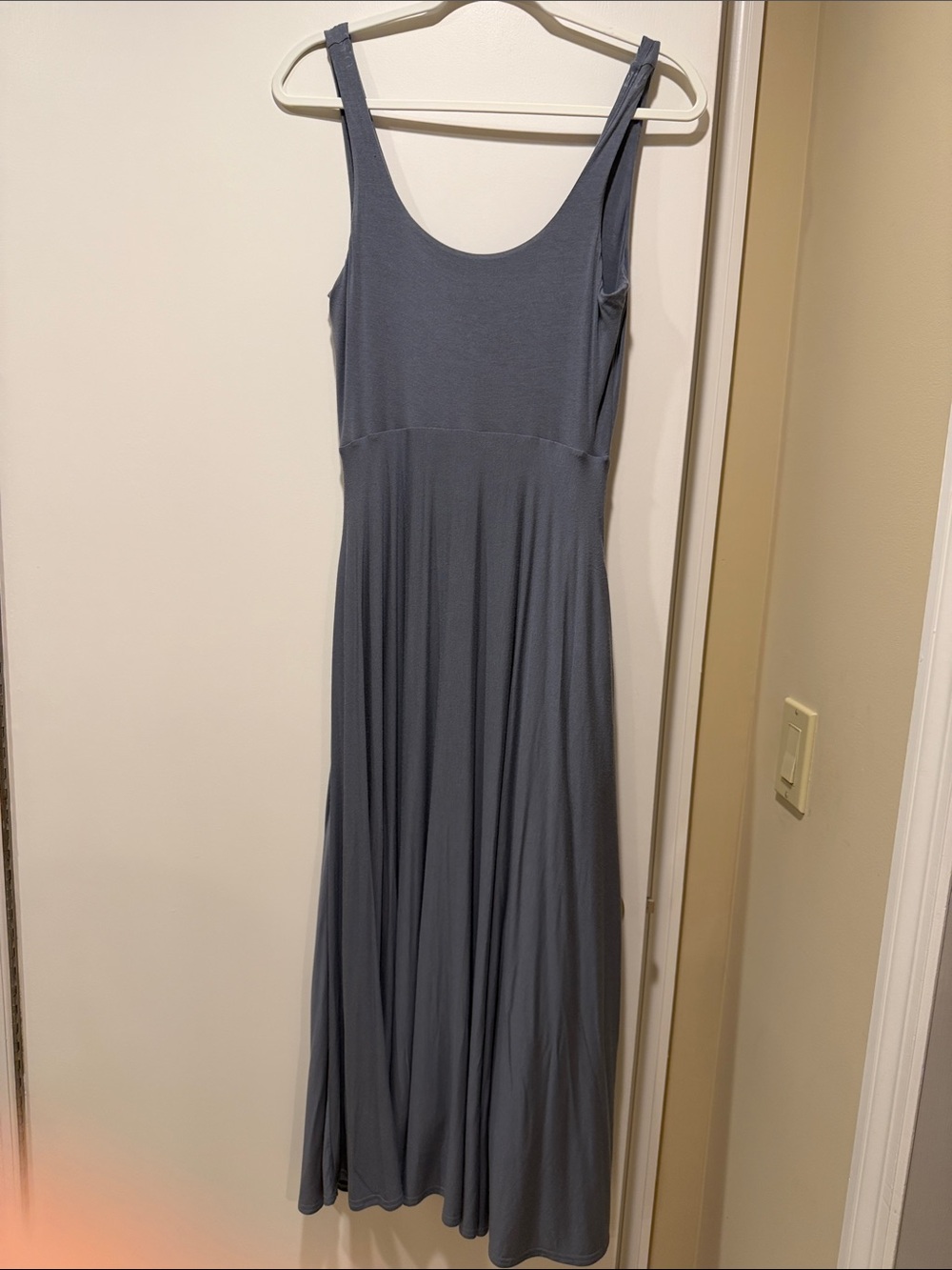 Athleta Maxi Dress in Gray Size Small Like New
